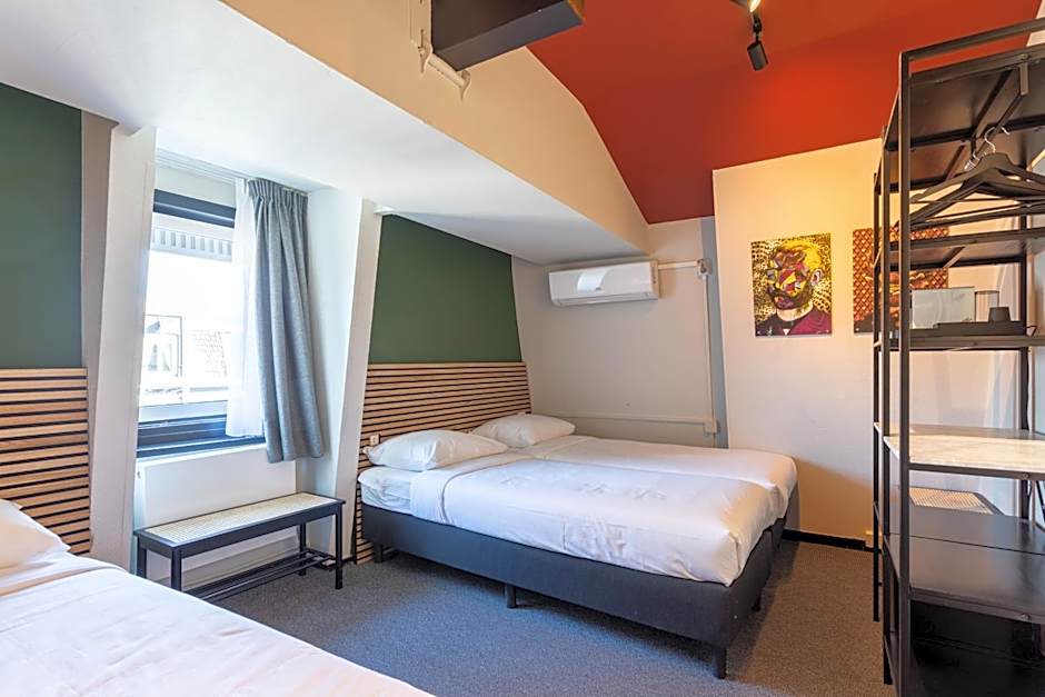 Weber Hotel