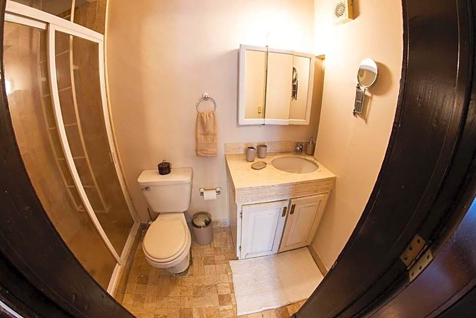 HABITACIONES EN EXCELENTE UBICACIÓN PARA 8 PERSONAS