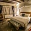 Artemis Cave Suites - Adults Only