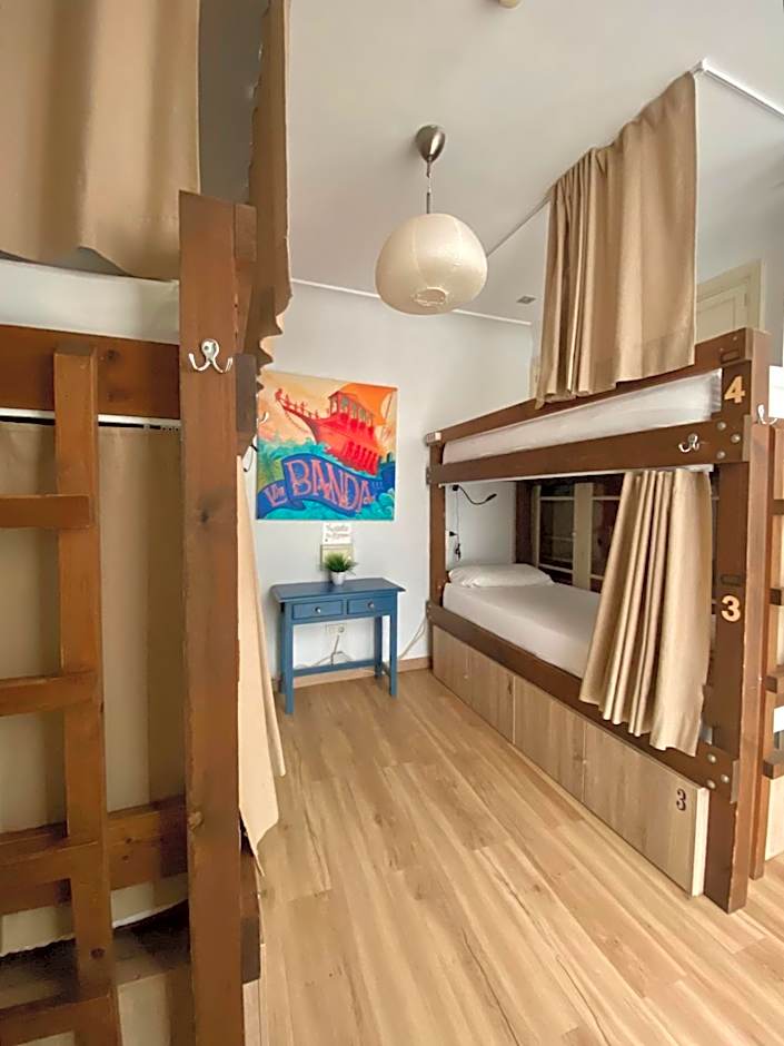 La Banda Rooftop Hostel