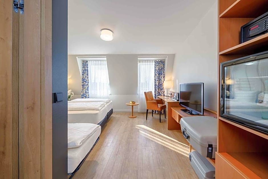 PLAZA Inn Köln Pulheim