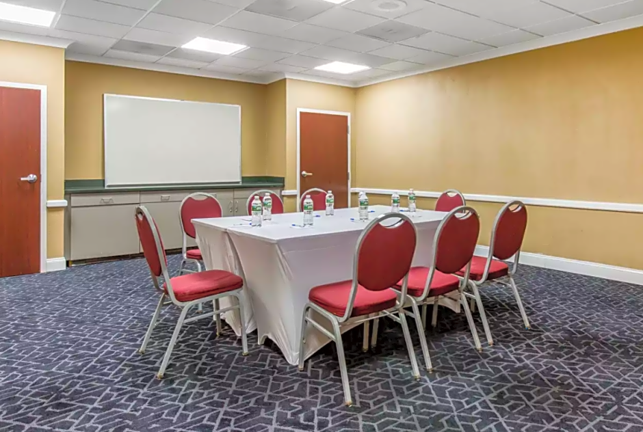 Comfort Inn College Park North