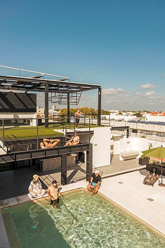 Caleta Hostel Rooftop & Pool