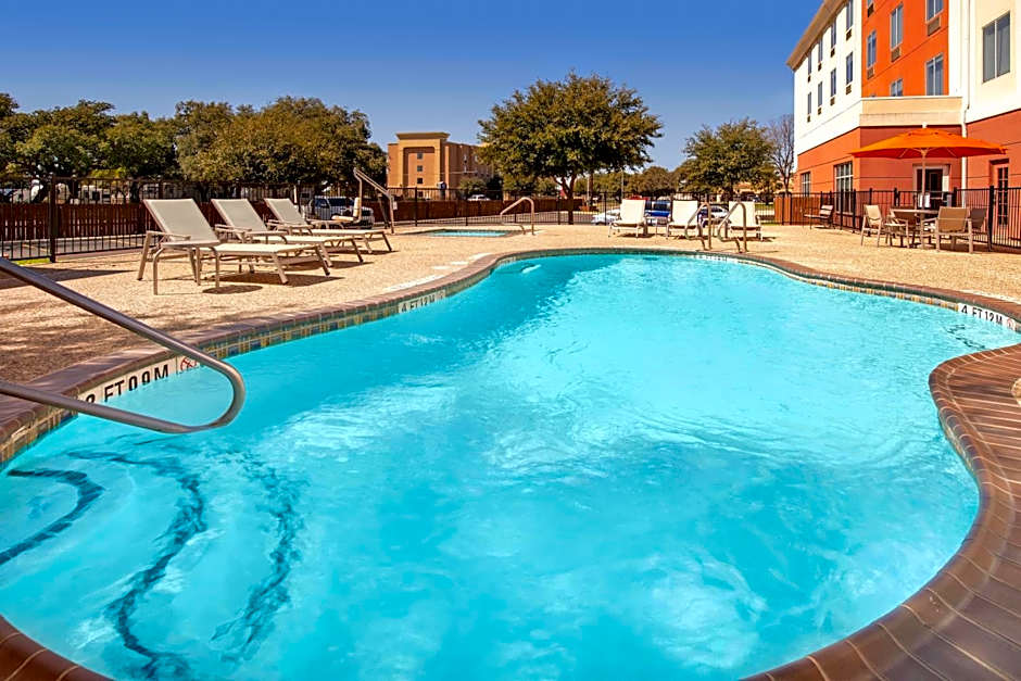 Holiday Inn Express Uvalde By IHG
