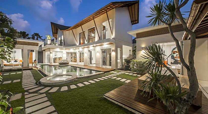 Villa DeDayuh Seminyak