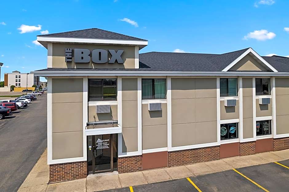 Fargo Inn and Suites