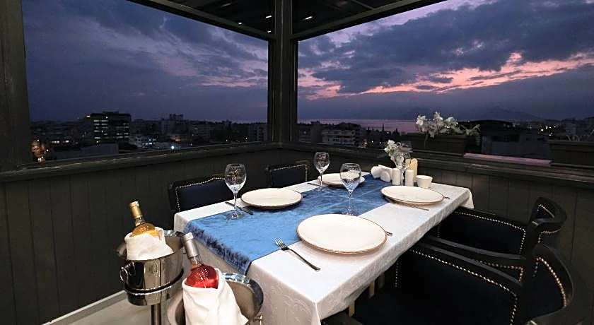 leslion luxury hotel