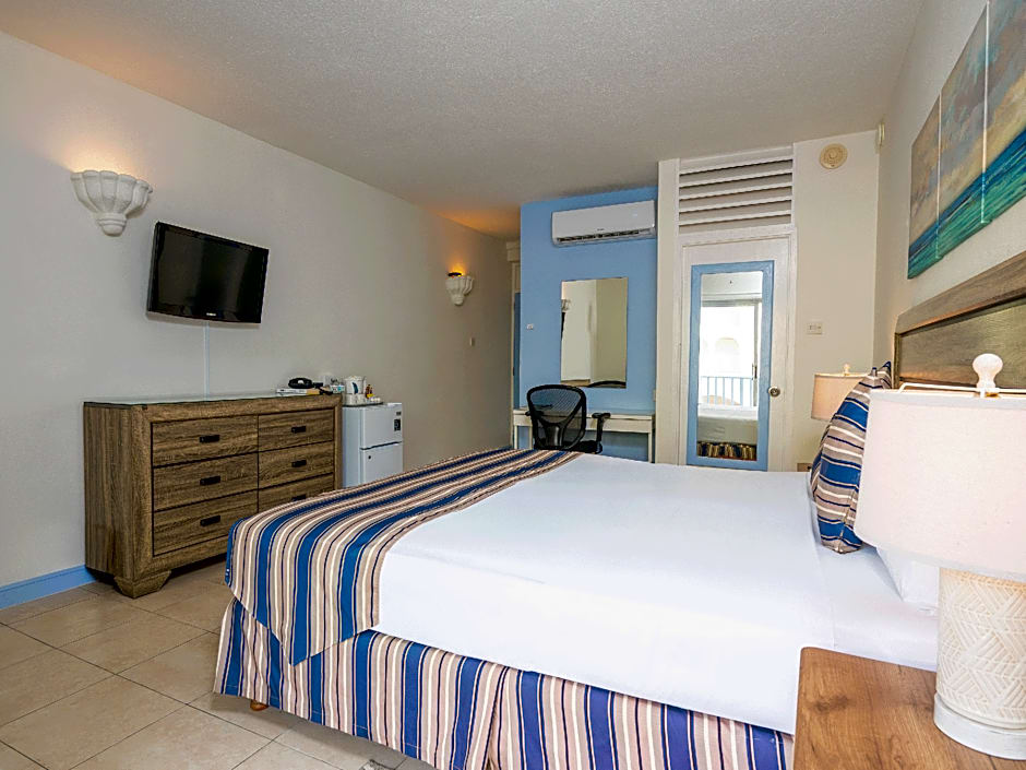 Time Out Hotel