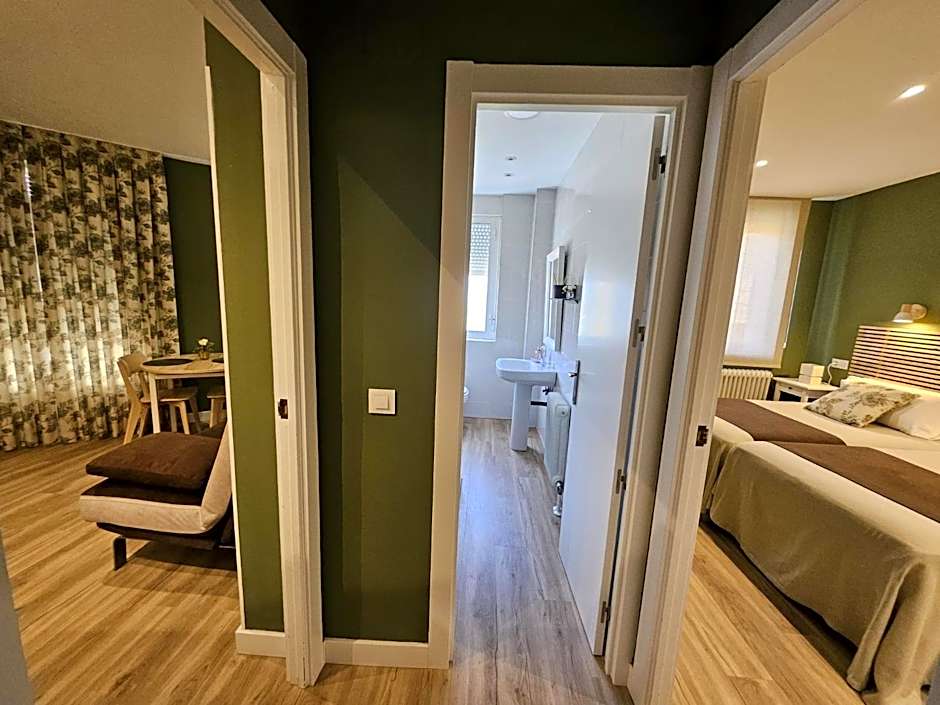 Casablanca Hotel Studios