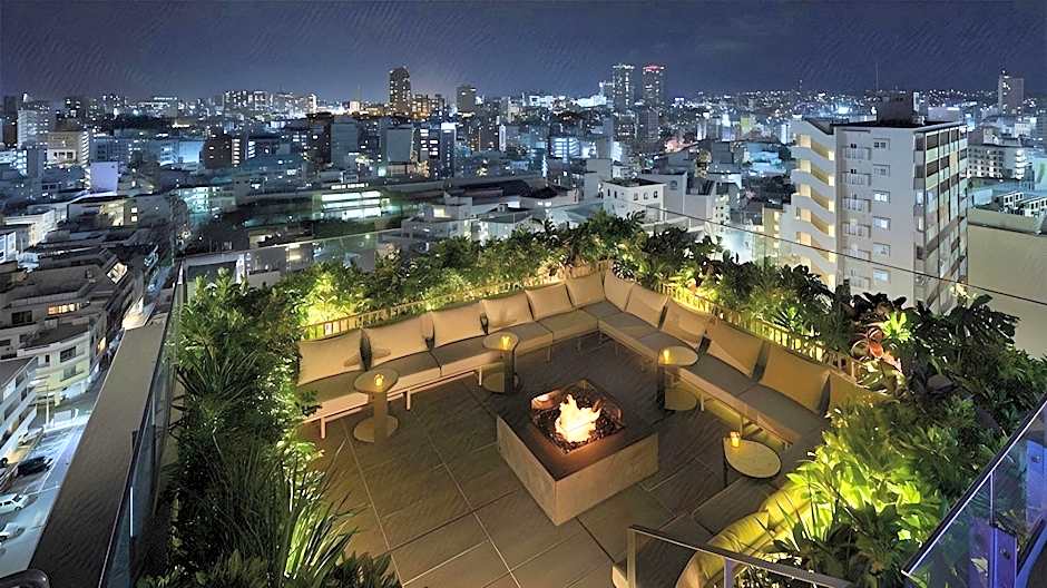HOTEL STRATA NAHA