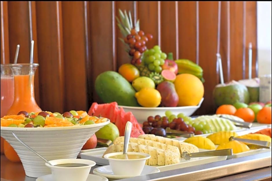 Gold Flat Cabo Branco