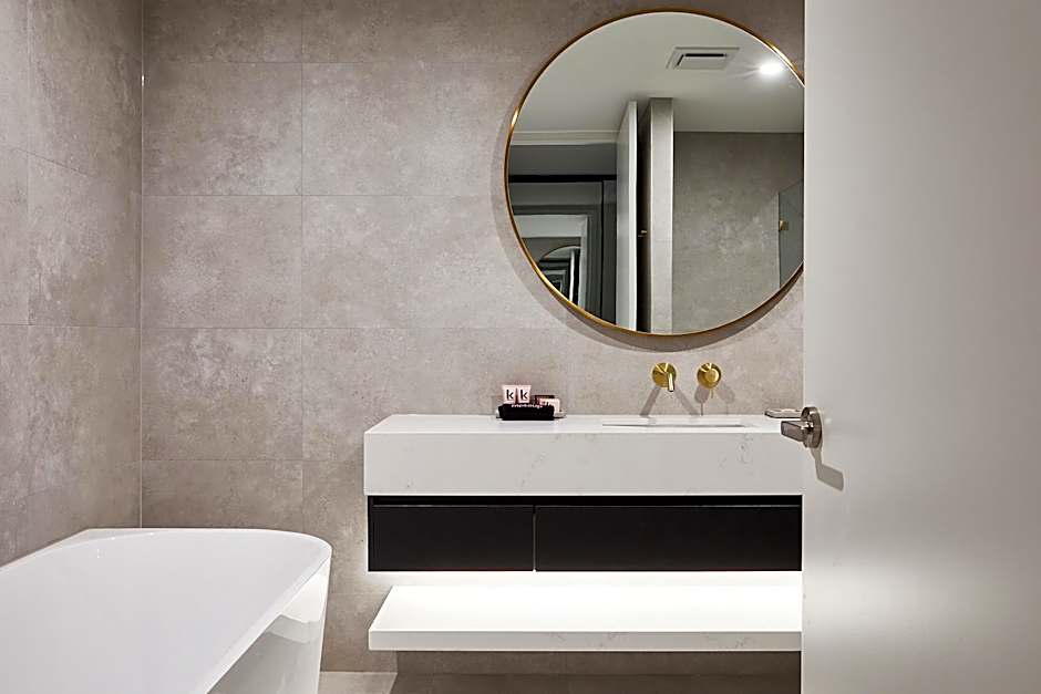 Astina Suites, Penrith