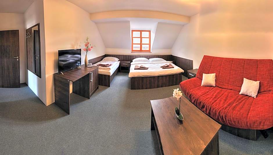 Štiřínská stodola u Prahy