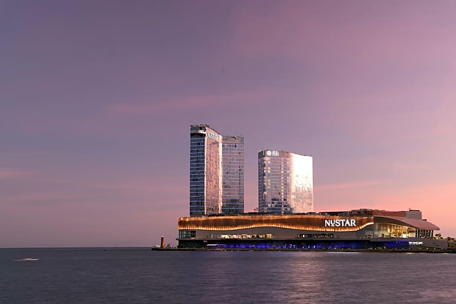 Fili Hotel at Nustar Cebu