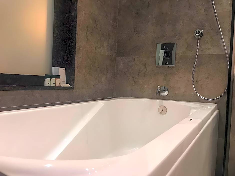 Fortune Inn Promenade, Vadodara - Member ITC Hotels' Group