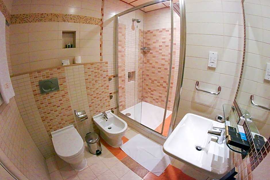 City Center Hotel