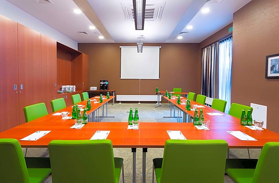 Hampton By Hilton Gdansk Airport