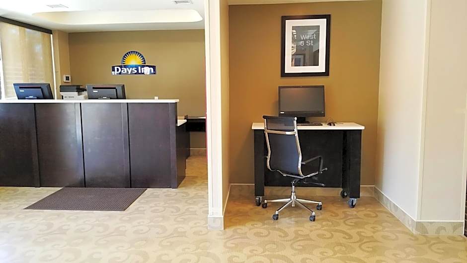 Days Inn by Wyndham Brooklyn Marine Park