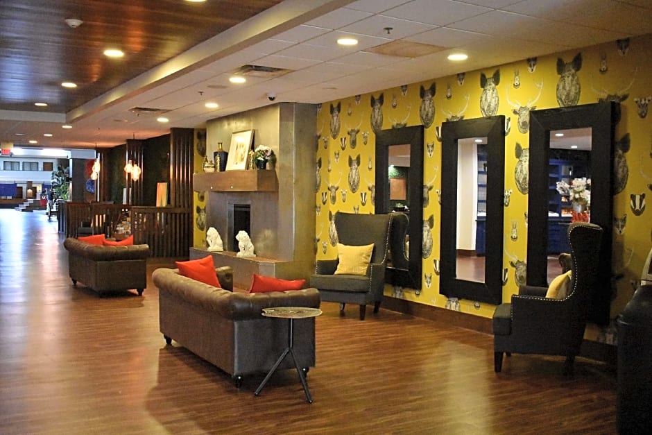 Ramada Plaza by Wyndham Omaha – Omaha, NE