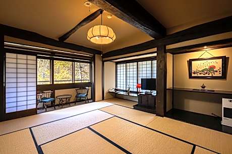 Quadruple Japanese-style room with architectural value<Tsubaki>