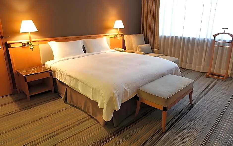 Carlton Hotel Hsinchu                                               