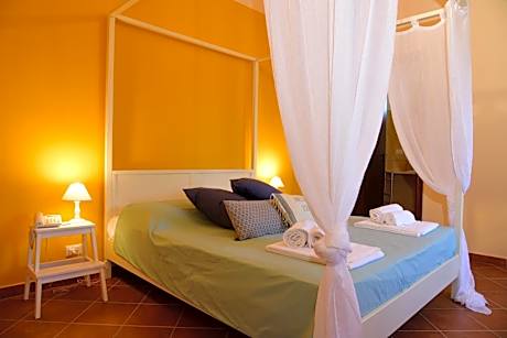 Suite with Garden View