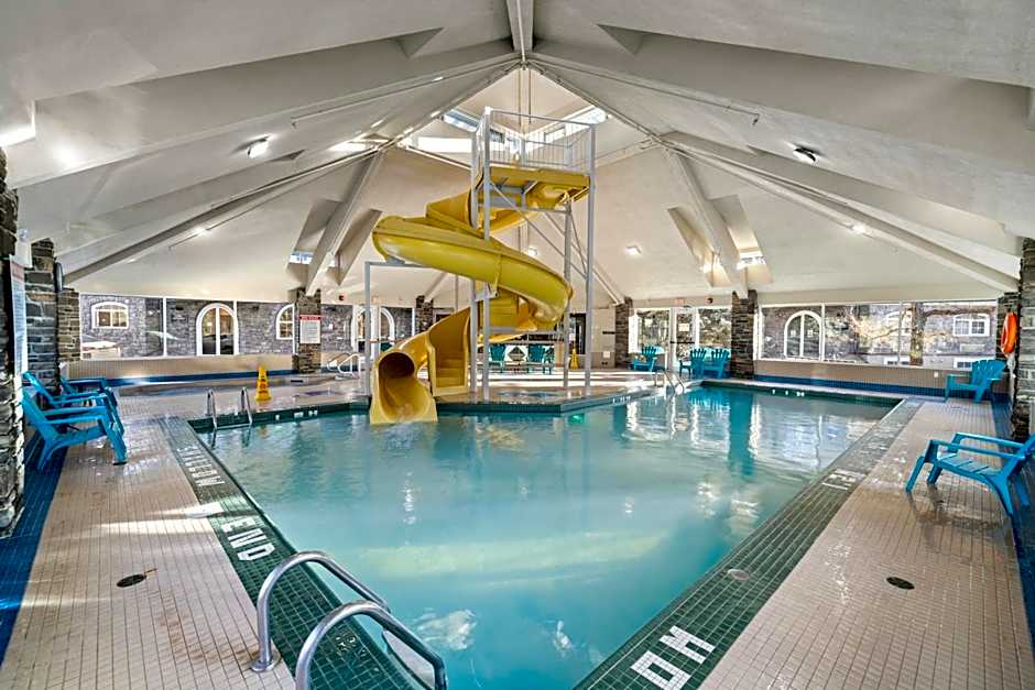 Pocaterra Inn & Waterslide