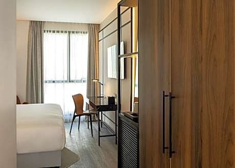 Standard Room - Panoramic View
