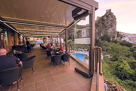 Standard Twin Room with Terrace
