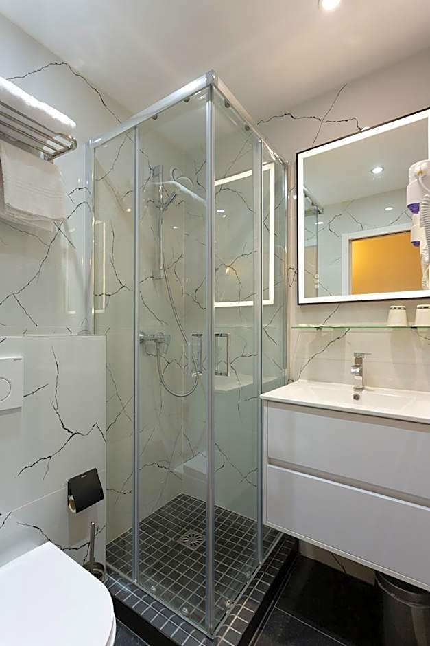 Hotel Leonard De Vinci