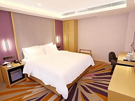 WH - Business Suite Bed Room