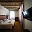 Nerva Accommodation