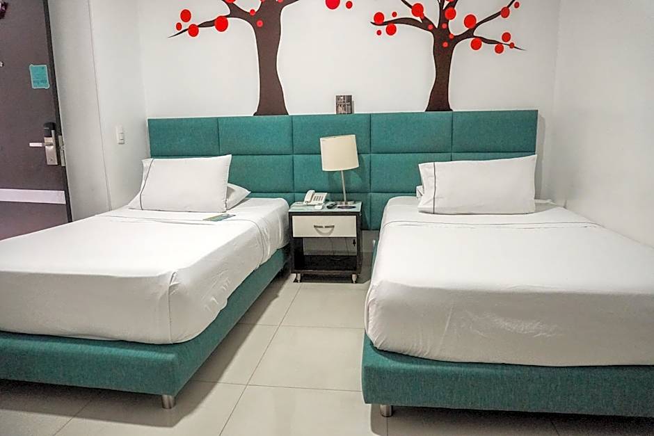 Hotel Bolivariana Plaza Medellin