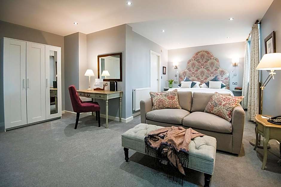 Holdsworth House Hotel