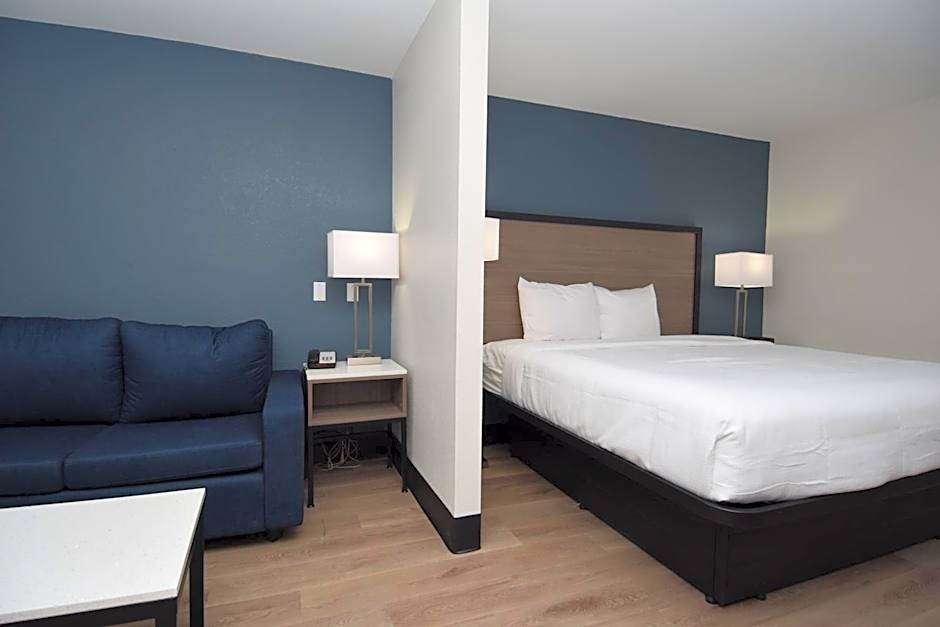 Baymont by Wyndham Batavia - Darien Lake