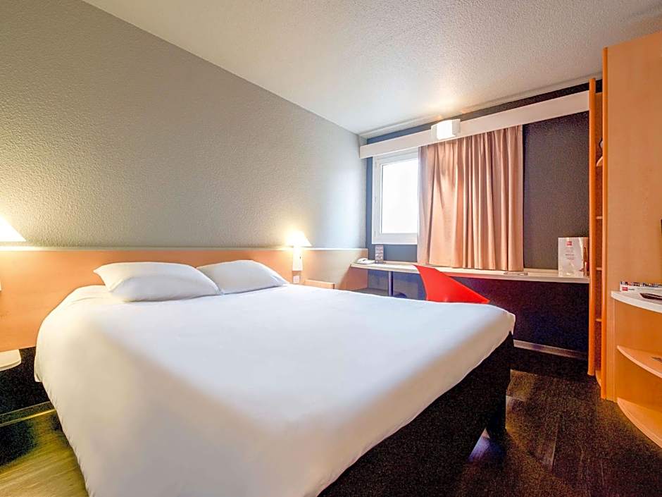 ibis Pau Lescar