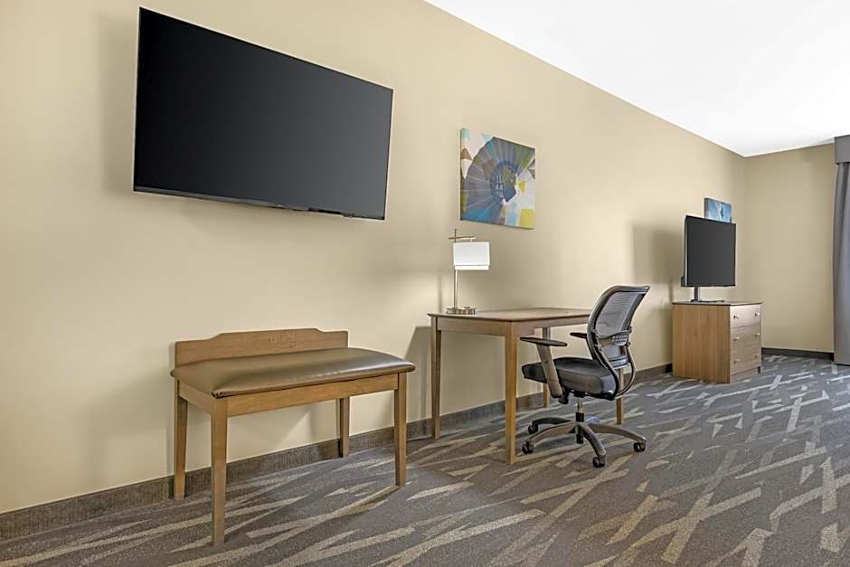 Best Western Plus Centralia Hotel & Suites
