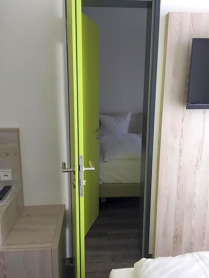 Novina Sleep Inn Herzogenaurach