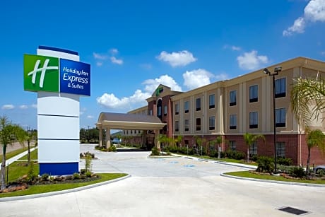 Holiday Inn Express & Suites Deer Park, an IHG Hotel