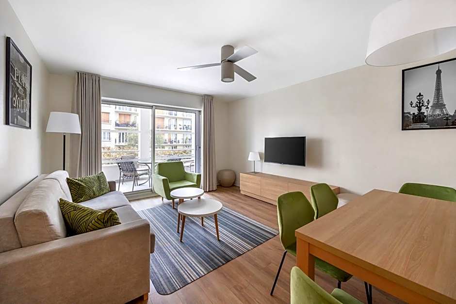 Royal Regency Paris Vincennes 