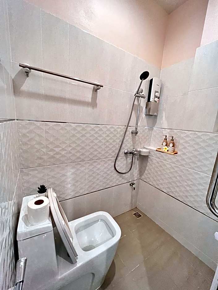 Por poshtel Kanchanaburi