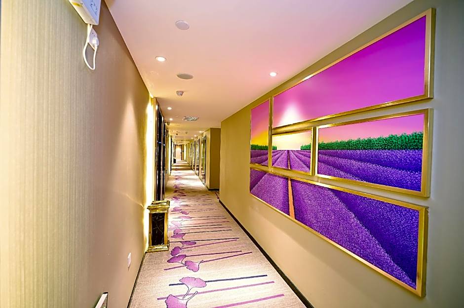 Lavande Hotels Wuhan Wuchang Railway Station Square