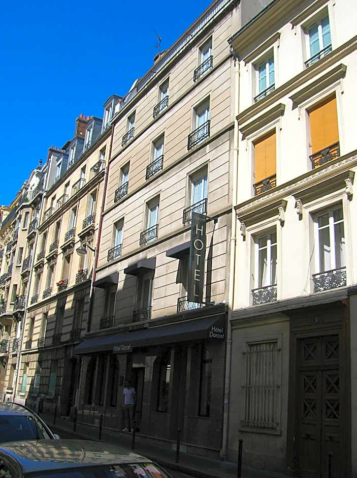 Hotel Darcet