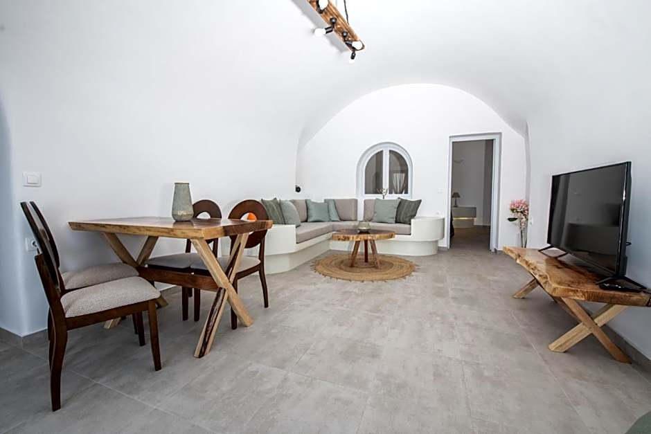 Sun Angelos Oia - Luxury Cave Suites