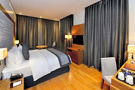 Business King Room - Smoking