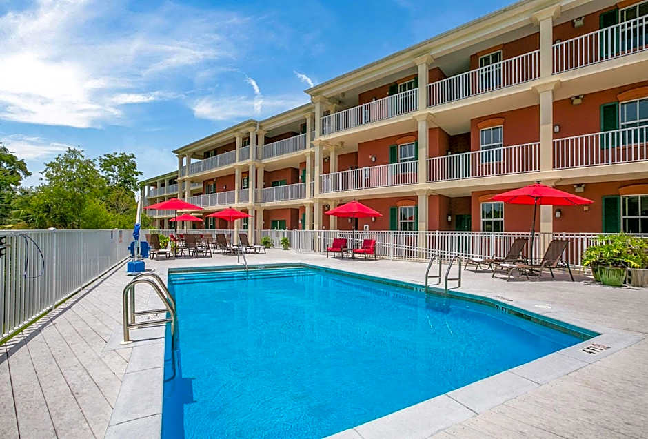 Water Street Hotel & Marina, Ascend Hotel Collection