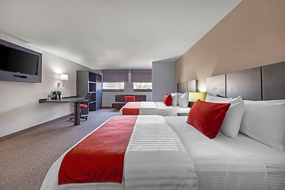 BeWow Hotel Querétaro