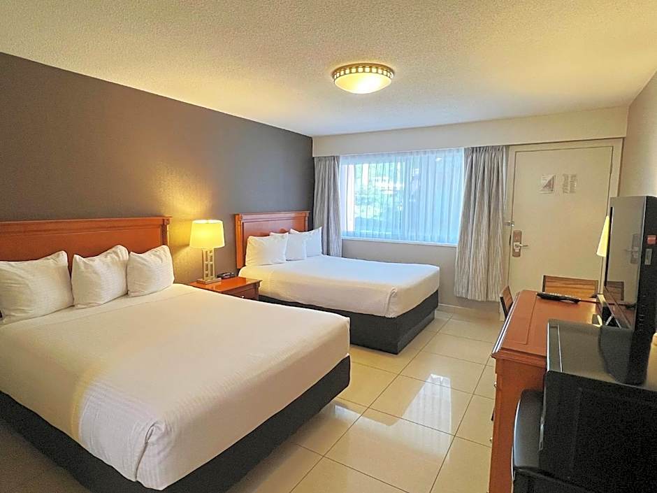 North Vancouver Hotel