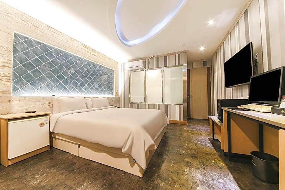 Hotel TopsVille