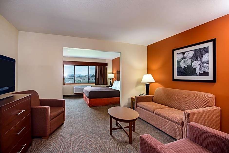 AmericInn by Wyndham Tomah